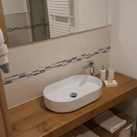 Albrici Szálloda 3*