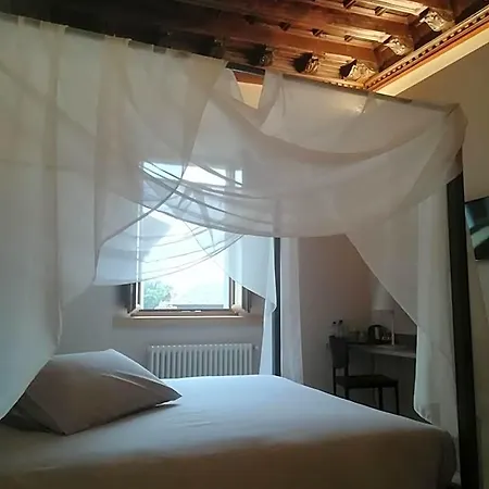 Albrici 3*